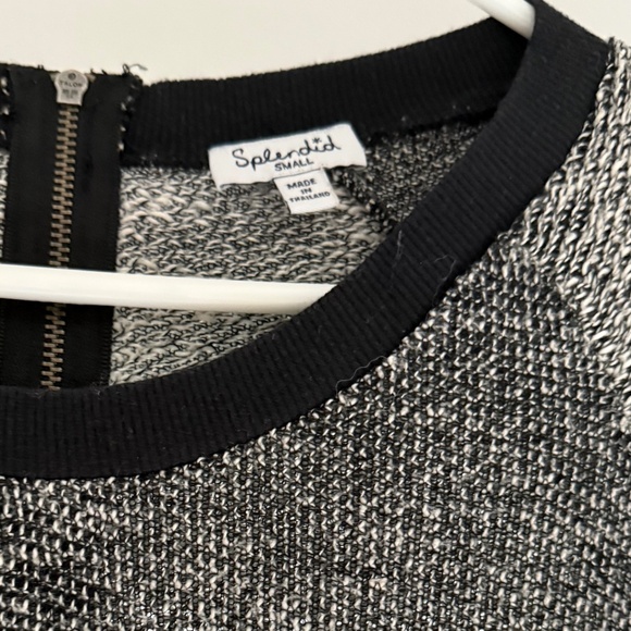 Splendid Sweater - Picture 2 of 4